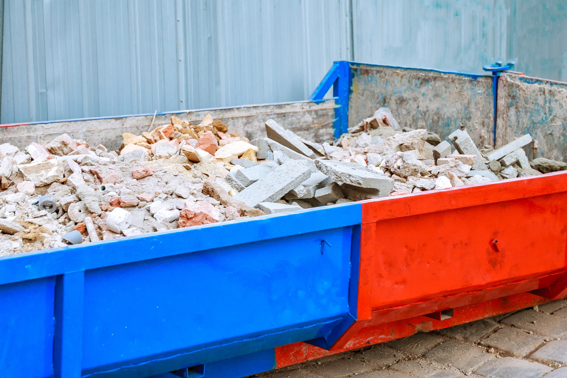 Demolition vs. Construction Waste: A Disposal Guide for Contractors